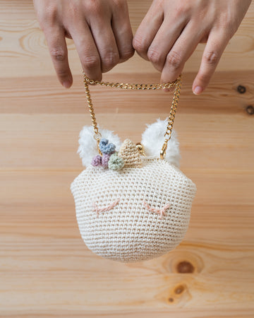 The Dainty Purse Amigurumi Pattern & Kit